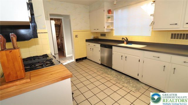 2631 West Allen Street, Allentown City, PA 18104