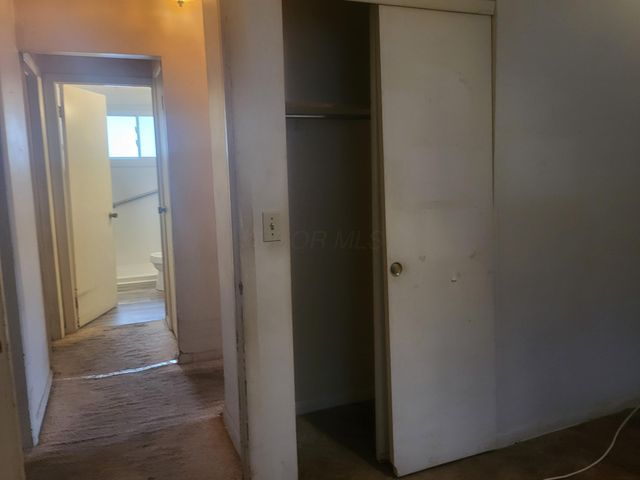 1208 Minnesota Avenue, Columbus, OH 43211