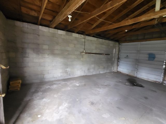 1208 Minnesota Avenue, Columbus, OH 43211