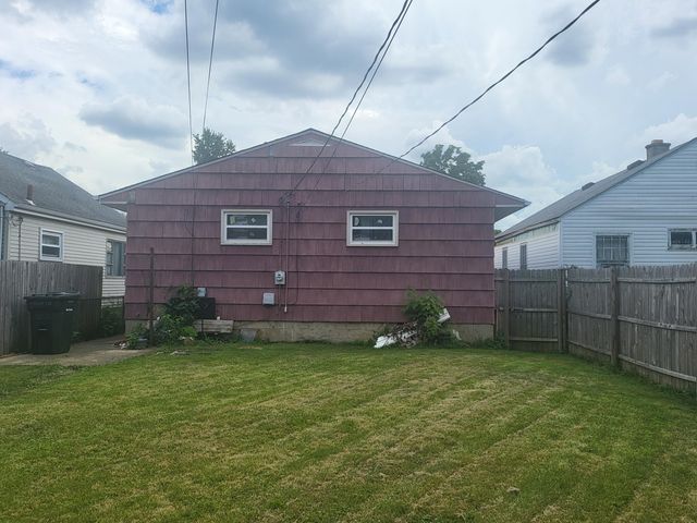 1208 Minnesota Avenue, Columbus, OH 43211