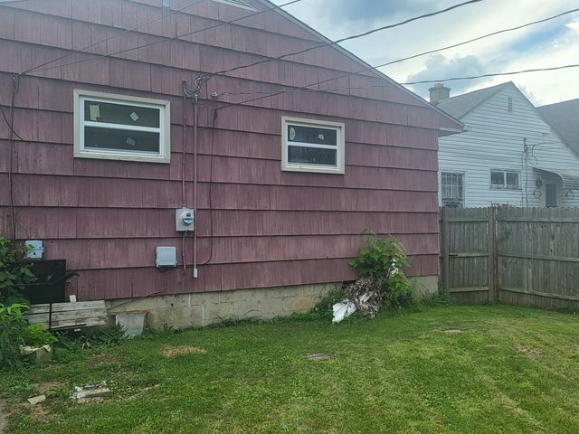 1208 Minnesota Avenue, Columbus, OH 43211