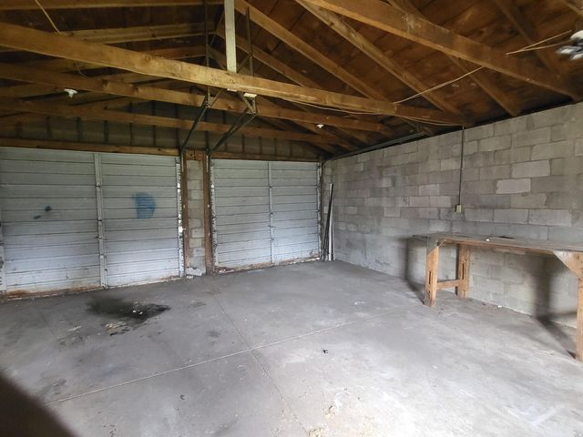 1208 Minnesota Avenue, Columbus, OH 43211