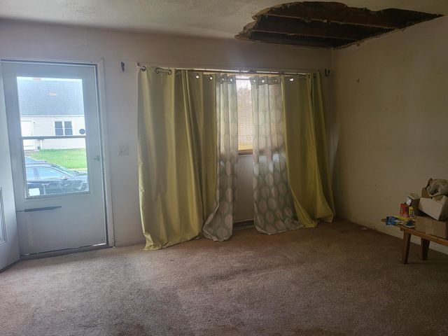 1208 Minnesota Avenue, Columbus, OH 43211