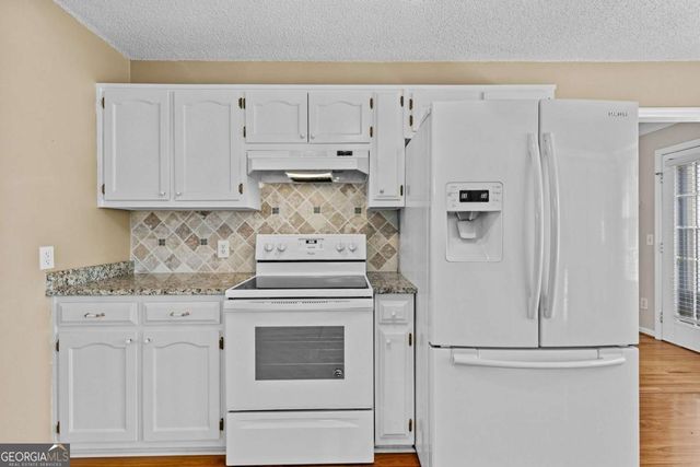 6165 Picketts Ridge NW, Acworth, GA 30101