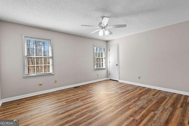 6165 Picketts Ridge NW, Acworth, GA 30101