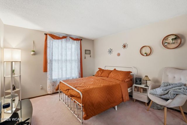 1641 Whitehall Drive, Lima, OH 45805