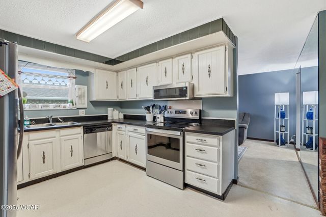 1641 Whitehall Drive, Lima, OH 45805