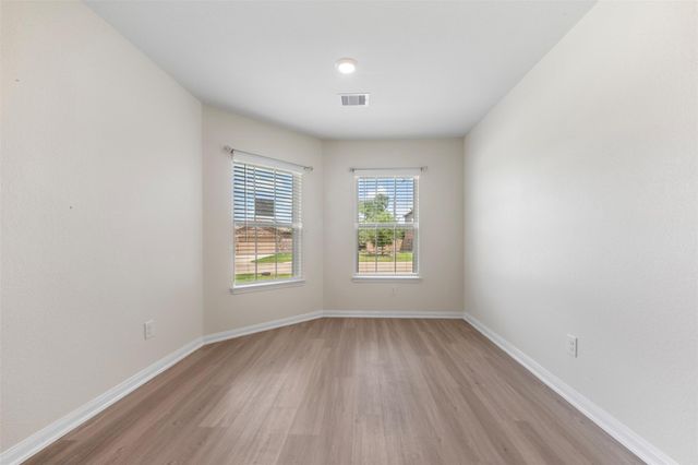 22703 Steel Blue Jaybird Dr, Hockley, TX 77447