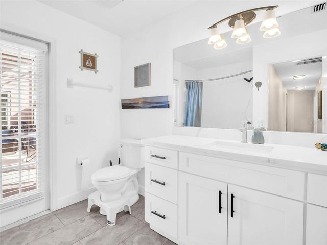 1703 BLUE LAKE COURT, Tarpon Springs, FL 34689