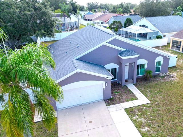 1703 BLUE LAKE COURT, Tarpon Springs, FL 34689