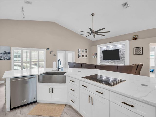 1703 BLUE LAKE COURT, Tarpon Springs, FL 34689