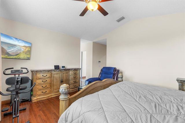 907 Stanton Drive, Weston, FL 33326
