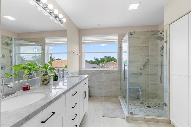 907 Stanton Drive, Weston, FL 33326