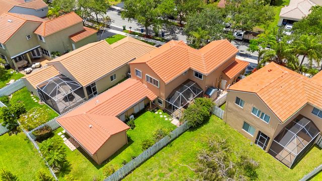 907 Stanton Drive, Weston, FL 33326
