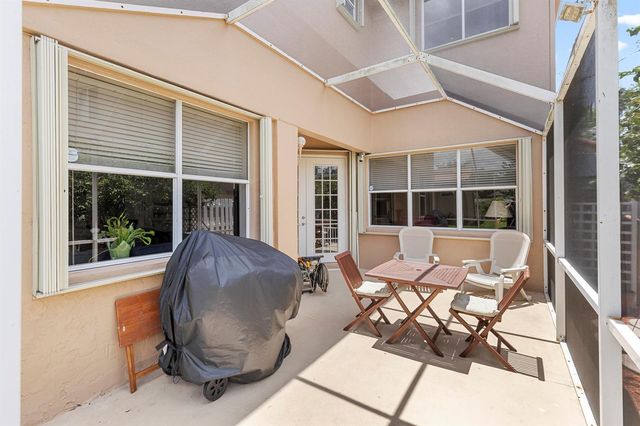 907 Stanton Drive, Weston, FL 33326