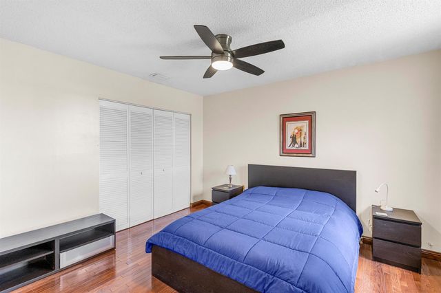 907 Stanton Drive, Weston, FL 33326