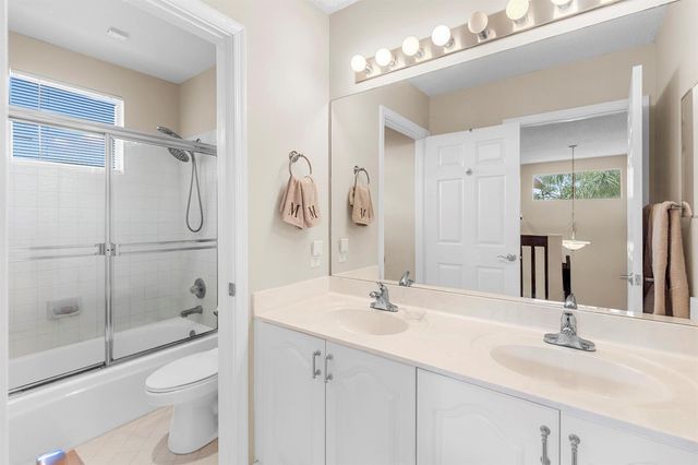 907 Stanton Drive, Weston, FL 33326