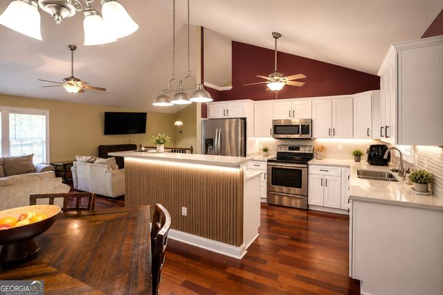 192 Lakeover Circle, Athens, GA 30607