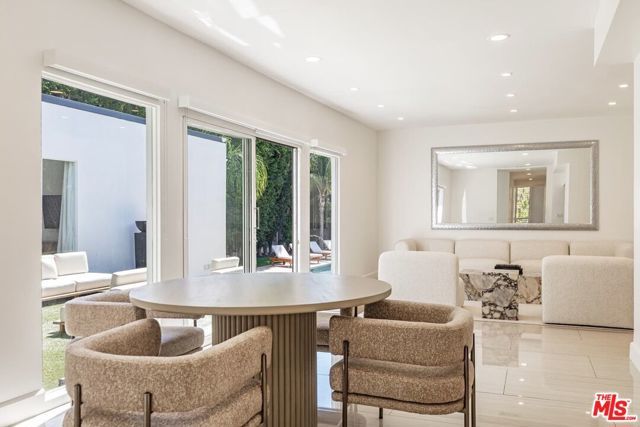 703 N Maple Drive, Beverly Hills, CA 90210