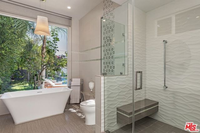 703 N Maple Drive, Beverly Hills, CA 90210