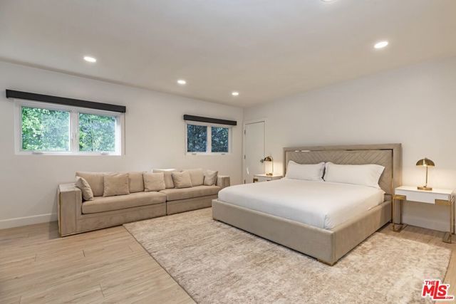 703 N Maple Drive, Beverly Hills, CA 90210