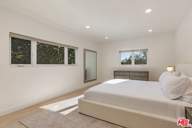 703 N Maple Drive, Beverly Hills, CA 90210