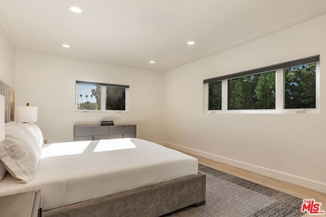 703 N Maple Drive, Beverly Hills, CA 90210