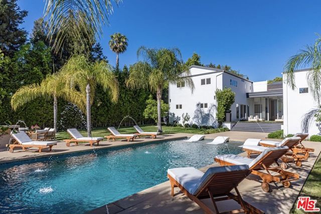 703 N Maple Drive, Beverly Hills, CA 90210