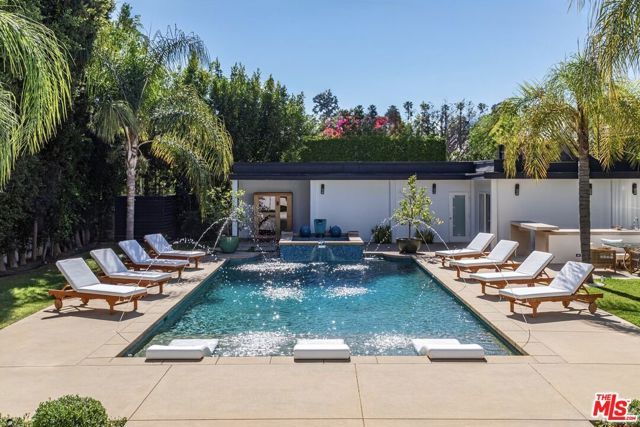 703 N Maple Drive, Beverly Hills, CA 90210