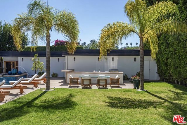 703 N Maple Drive, Beverly Hills, CA 90210