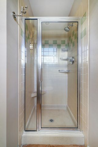 1852 Griegos Road NW, Albuquerque, NM 87107