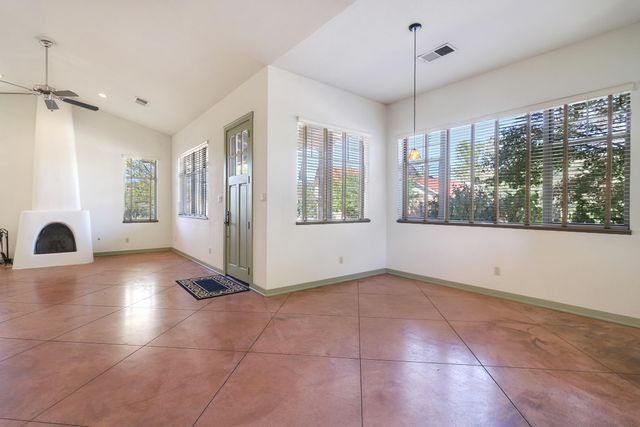 1852 Griegos Road NW, Albuquerque, NM 87107