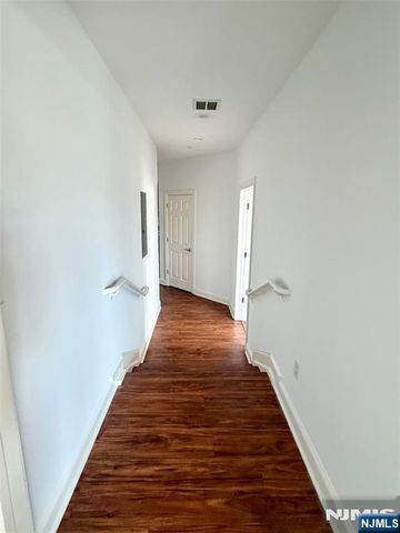 90 Park Avenue 202, Park Ridge, NJ 07656