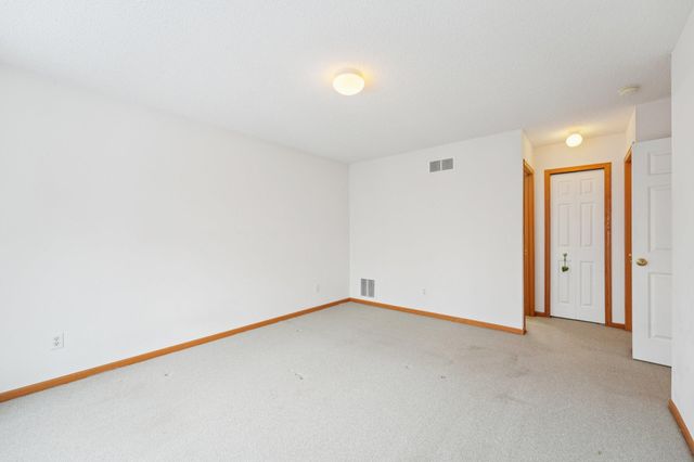 3324 137th Street W, Rosemount, MN 55068