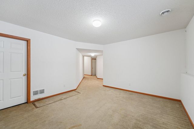 3324 137th Street W, Rosemount, MN 55068