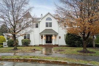 1 Clock Tower Dr., Wellesley, MA 02481