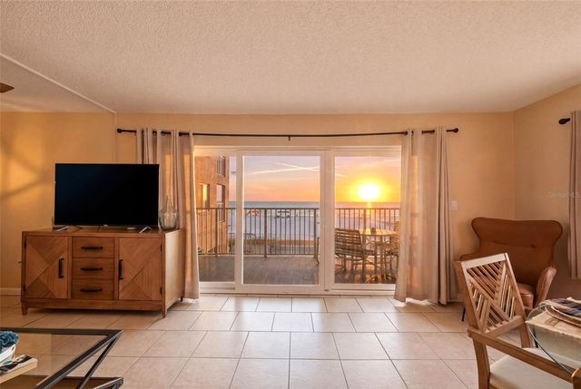 18610 GULF BOULEVARD 106, Indian Shores, FL 33785