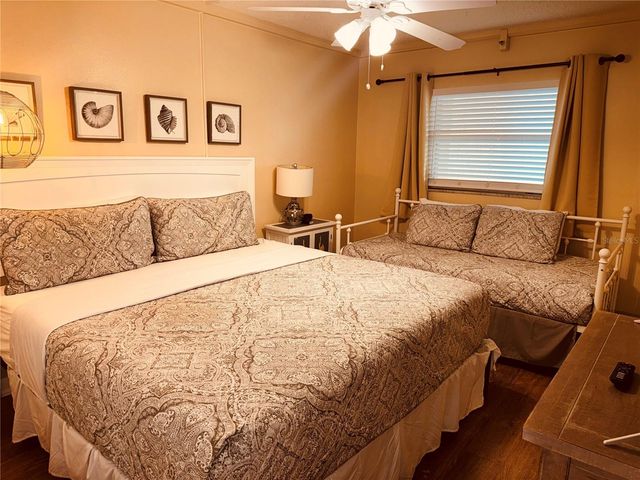 18610 GULF BOULEVARD 106, Indian Shores, FL 33785