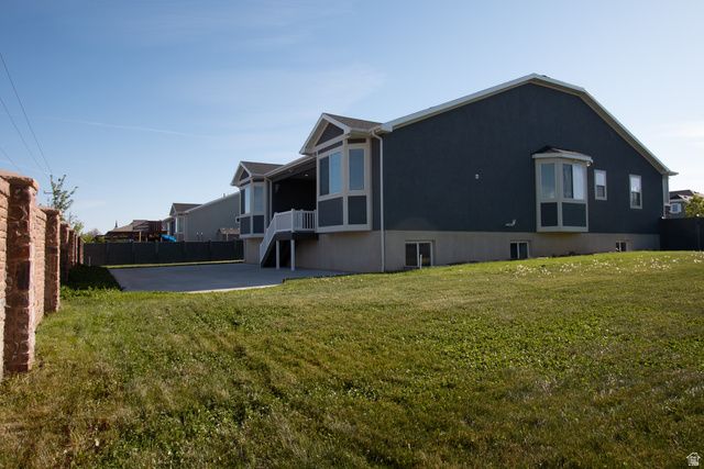 1372 S HOMESTEAD LN, Syracuse, UT 84075