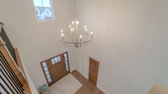 2900 Whispering Brook Lane, Valparaiso, IN 46385