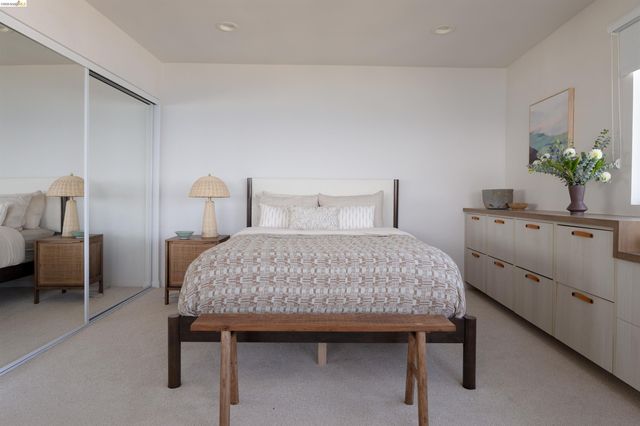 17440 Revello Dr, Pacific Palisades (los Angeles), CA 90272