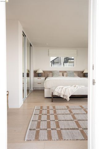 17440 Revello Dr, Pacific Palisades (los Angeles), CA 90272
