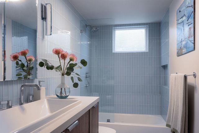 17440 Revello Dr, Pacific Palisades (los Angeles), CA 90272