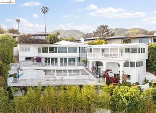 17440 Revello Dr, Pacific Palisades (los Angeles), CA 90272