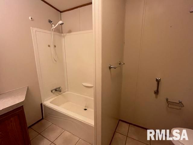 3106 N STEWART Lane, Marion, IL 62959