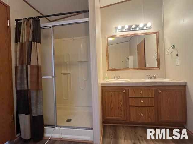 3106 N STEWART Lane, Marion, IL 62959