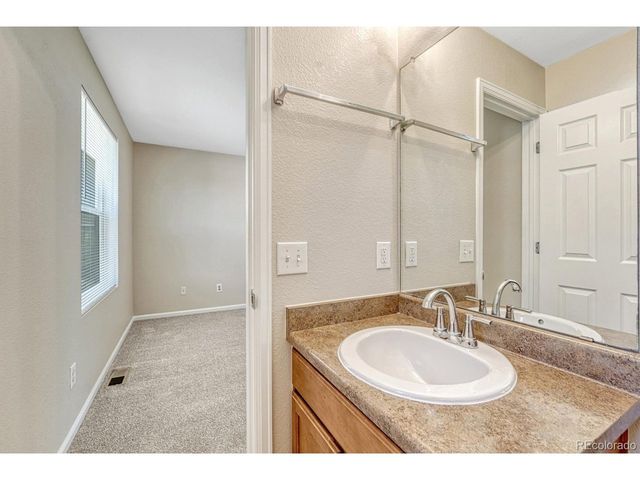 18731 E 58th Ave 1-B, Denver, CO 80249