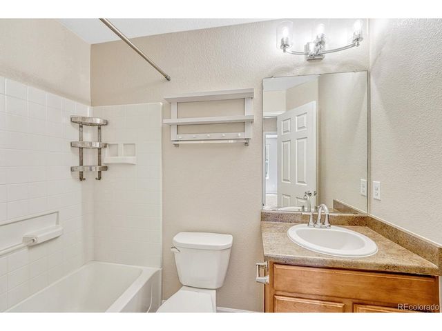 18731 E 58th Ave 1-B, Denver, CO 80249