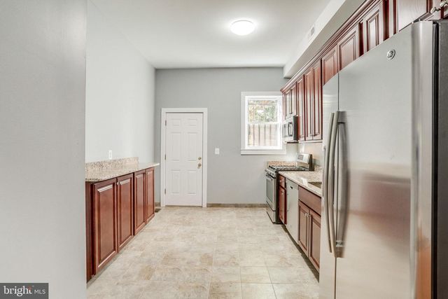 606 Q ST NW, Washington, DC 20001