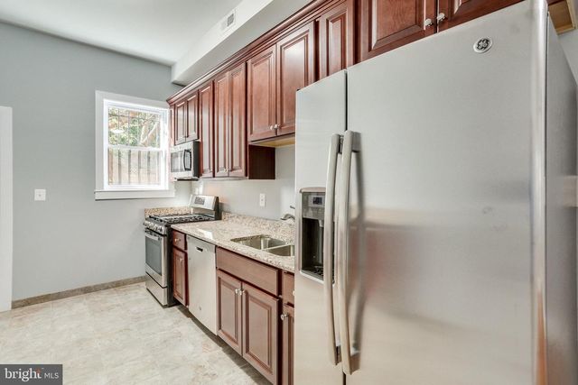 606 Q ST NW, Washington, DC 20001